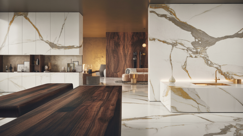 Intérieur élégant avec marbre Calacatta blanc à veines dorées et bois veiné foncé, ambiance chaleureuse et luxueuse